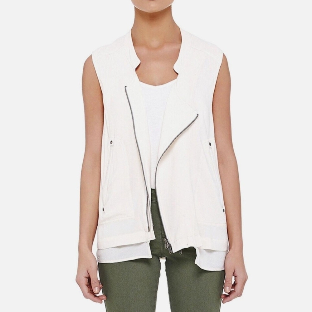 Aritzia Off-White Sleeveless Zip Vest